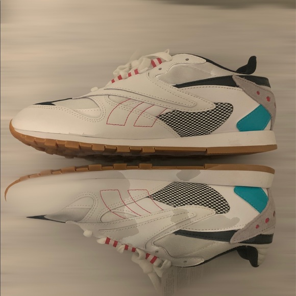 🎉*HOST PICK * 🎉Reebok Classic Leather ATI 90S - Picture 6 of 9